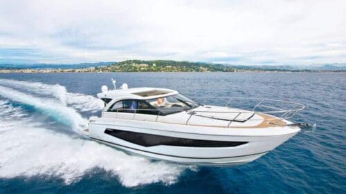 Jeanneau-motor-jacht-charter-verhuur-jachtco-10-1.jpg