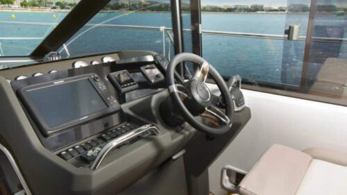 Jeanneau-motor-jacht-charter-verhuur-jachtco-12-1.jpg