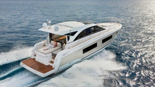 Jeanneau-motor-jacht-charter-verhuur-jachtco-36-1.jpg