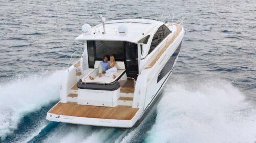 Jeanneau-motor-jacht-charter-verhuur-jachtco-42-1.jpg