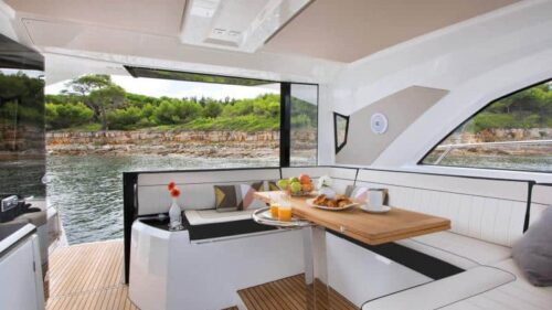 Jeanneau-motor-jacht-charter-verhuur-jachtco-55.jpg