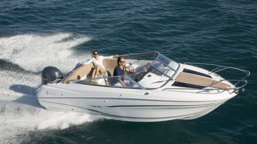 Jeanneau-motorboat-charter-rent-yachtco-26.jpg
