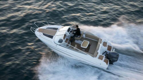 Jeanneau-motorboat-charter-rent-yachtco-3-1.jpg