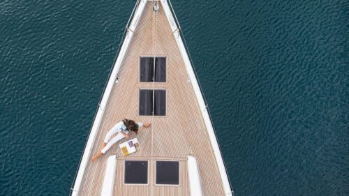 Sailboat-charter-rent-yachtco-7.jpg