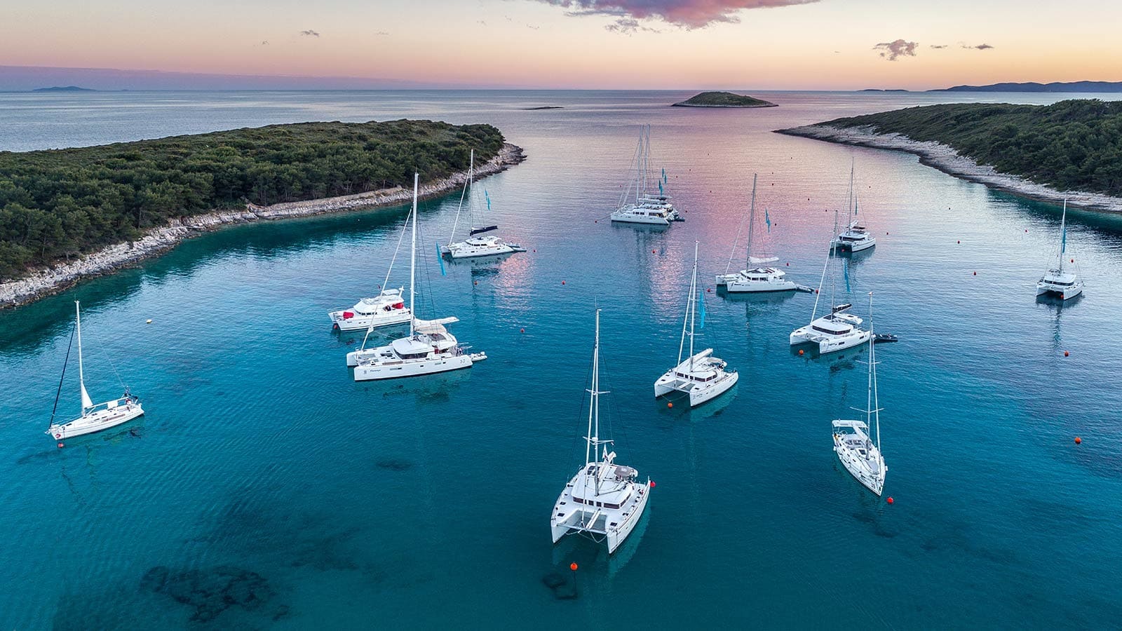 catamaran charter kroatië